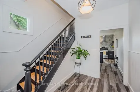 39 Harris Street Guelph ON N1E 5S9