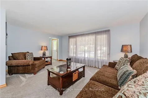 98 Gracefield Crescent Kitchener ON N2E 1R9