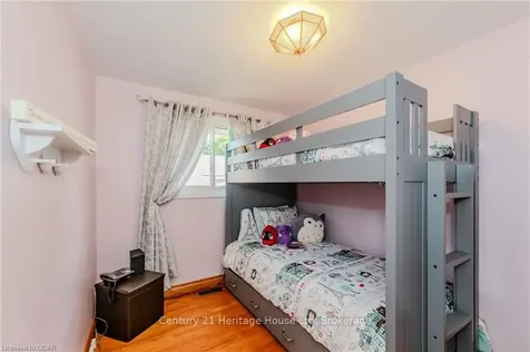 98 Gracefield Crescent Kitchener ON N2E 1R9