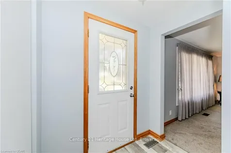 98 Gracefield Crescent Kitchener ON N2E 1R9