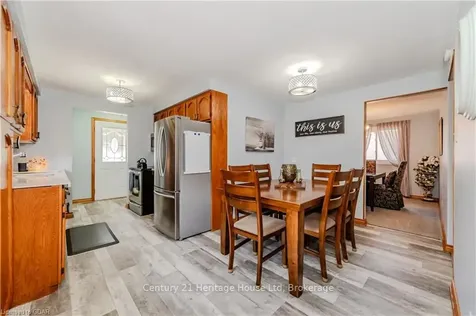 98 Gracefield Crescent Kitchener ON N2E 1R9