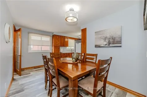 98 Gracefield Crescent Kitchener ON N2E 1R9