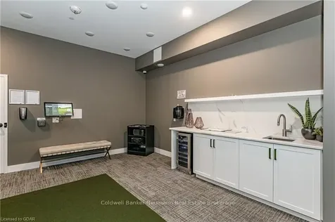 1878 Gordon Street Guelph ON N1L 0P4