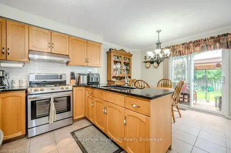77 Hill Trail Guelph ON N1E 7C6