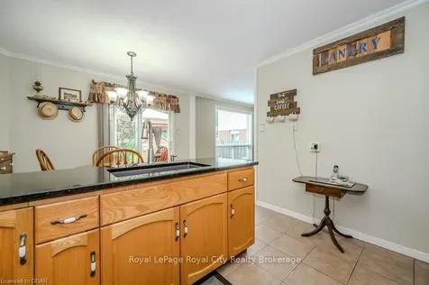 77 Hill Trail Guelph ON N1E 7C6