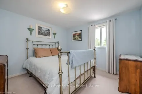 77 Hill Trail Guelph ON N1E 7C6