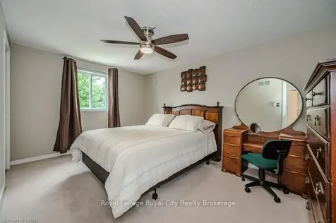 77 Hill Trail Guelph ON N1E 7C6