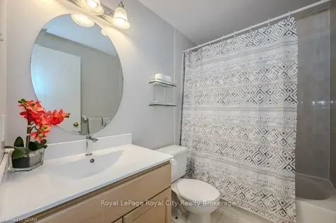 77 Hill Trail Guelph ON N1E 7C6
