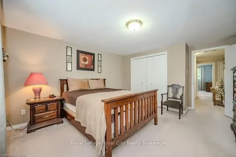 77 Hill Trail Guelph ON N1E 7C6