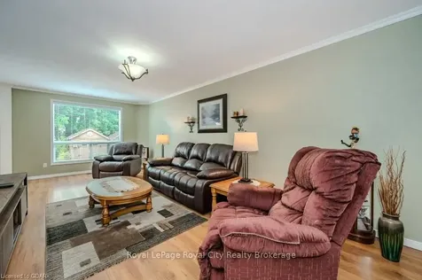 77 Hill Trail Guelph ON N1E 7C6