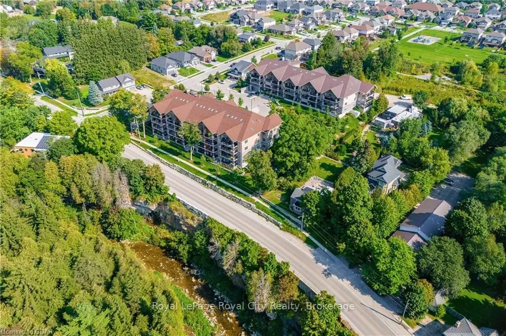 23 Stumpf Street N/a Centre Wellington ON N0B 1S0