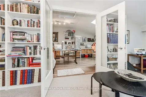 23 Stumpf Street N/a Centre Wellington ON N0B 1S0