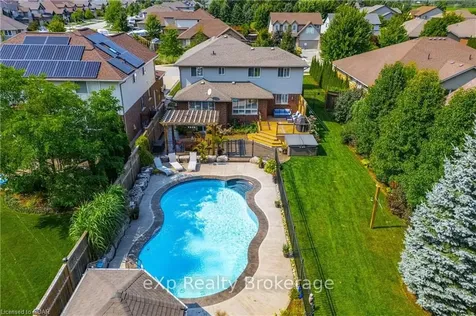 35 Marr Drive N/a Centre Wellington ON N0B 1S0