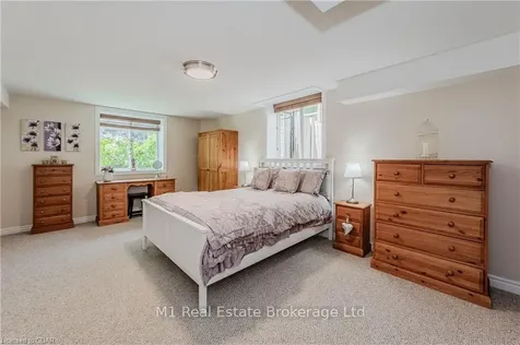 10 Atto Drive Guelph ON N1E 0E4