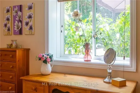 10 Atto Drive Guelph ON N1E 0E4