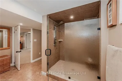 10 Atto Drive Guelph ON N1E 0E4