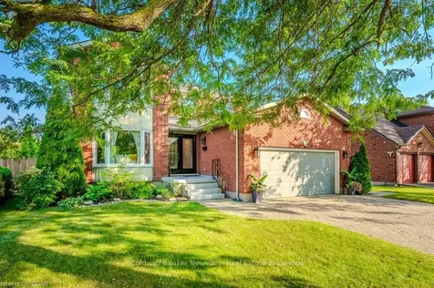 21 Kortright Road E Guelph ON N1G 4C9