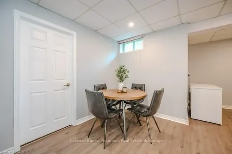 21 Kortright Road E Guelph ON N1G 4C9