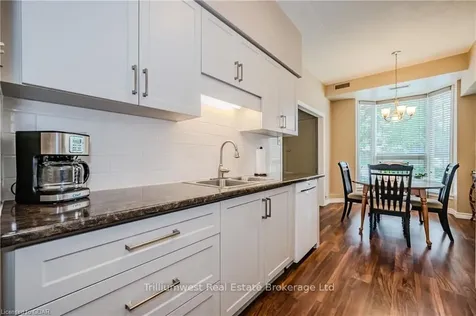 416 Limeridge Road E Hamilton ON L9A 2S7