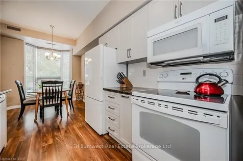 416 Limeridge Road E Hamilton ON L9A 2S7