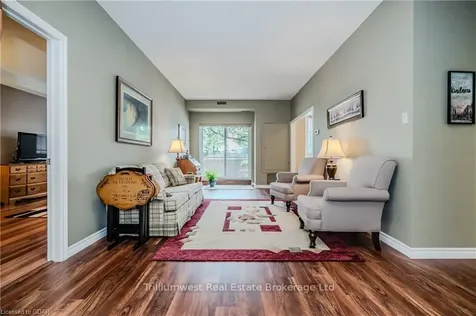 416 Limeridge Road E Hamilton ON L9A 2S7