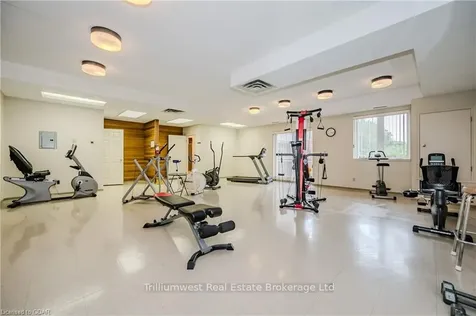 416 Limeridge Road E Hamilton ON L9A 2S7