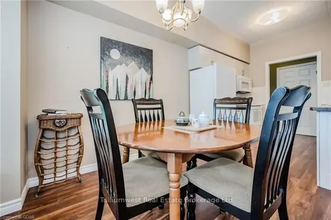 416 Limeridge Road E Hamilton ON L9A 2S7