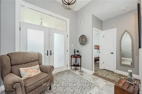 43 Moynihan Place Centre Wellington ON N0B 1S0