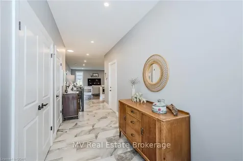 43 Moynihan Place Centre Wellington ON N0B 1S0