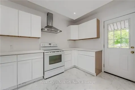 220 Heiman Street Kitchener ON N2M 3M3