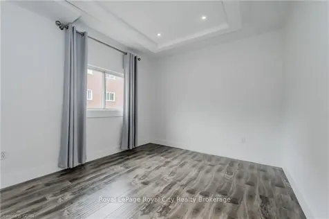 220 Heiman Street Kitchener ON N2M 3M3