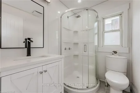 220 Heiman Street Kitchener ON N2M 3M3