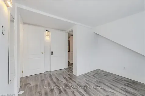 220 Heiman Street Kitchener ON N2M 3M3
