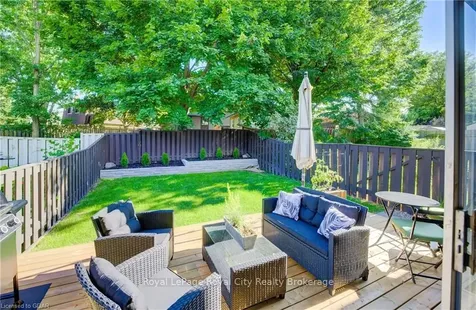 152 Sunset Court Cambridge ON N1S 4M3