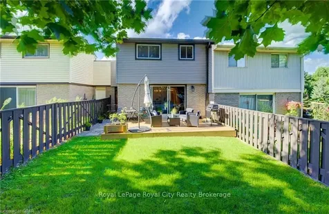 152 Sunset Court Cambridge ON N1S 4M3