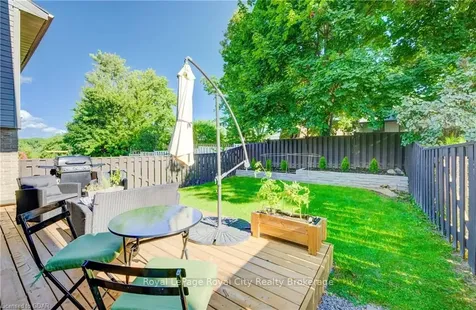 152 Sunset Court Cambridge ON N1S 4M3