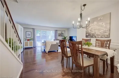 152 Sunset Court Cambridge ON N1S 4M3