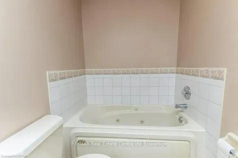 24 Burke Court Guelph ON N1L 1J2