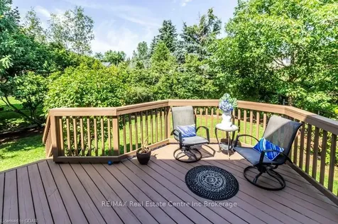 24 Burke Court Guelph ON N1L 1J2