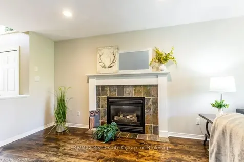 24 Burke Court Guelph ON N1L 1J2