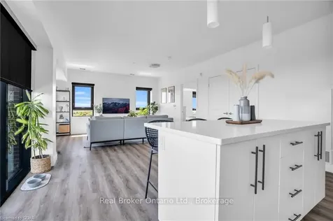 332 Gosling Gardens Guelph ON N1L 1G7