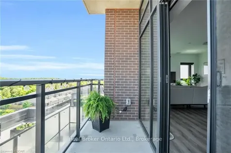332 Gosling Gardens Guelph ON N1L 1G7