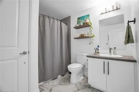 332 Gosling Gardens Guelph ON N1L 1G7