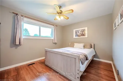 120 Weaver Street Cambridge ON N3C 1W4