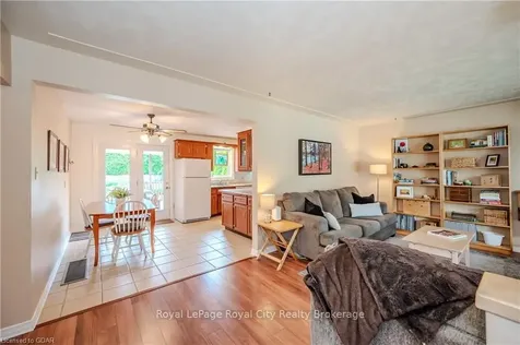 120 Weaver Street Cambridge ON N3C 1W4