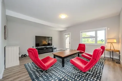 60 Arkell Road Guelph ON N1L 0N7