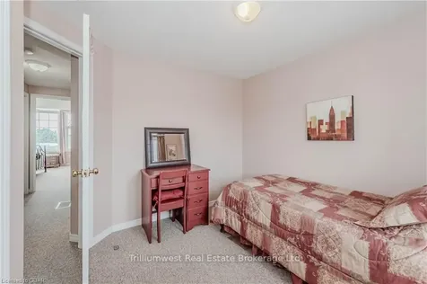 569 Victoria Road N Guelph ON N1E 7M1