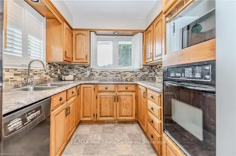 103 Scott Road Cambridge ON N3C 2X6