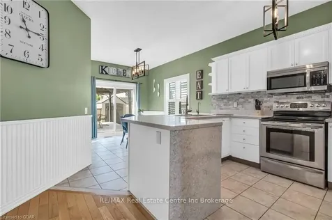 253 Berry Street Shelburne ON L0N 1S2