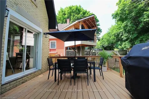 581 Street Andrew Street W Centre Wellington ON N1M 1P4